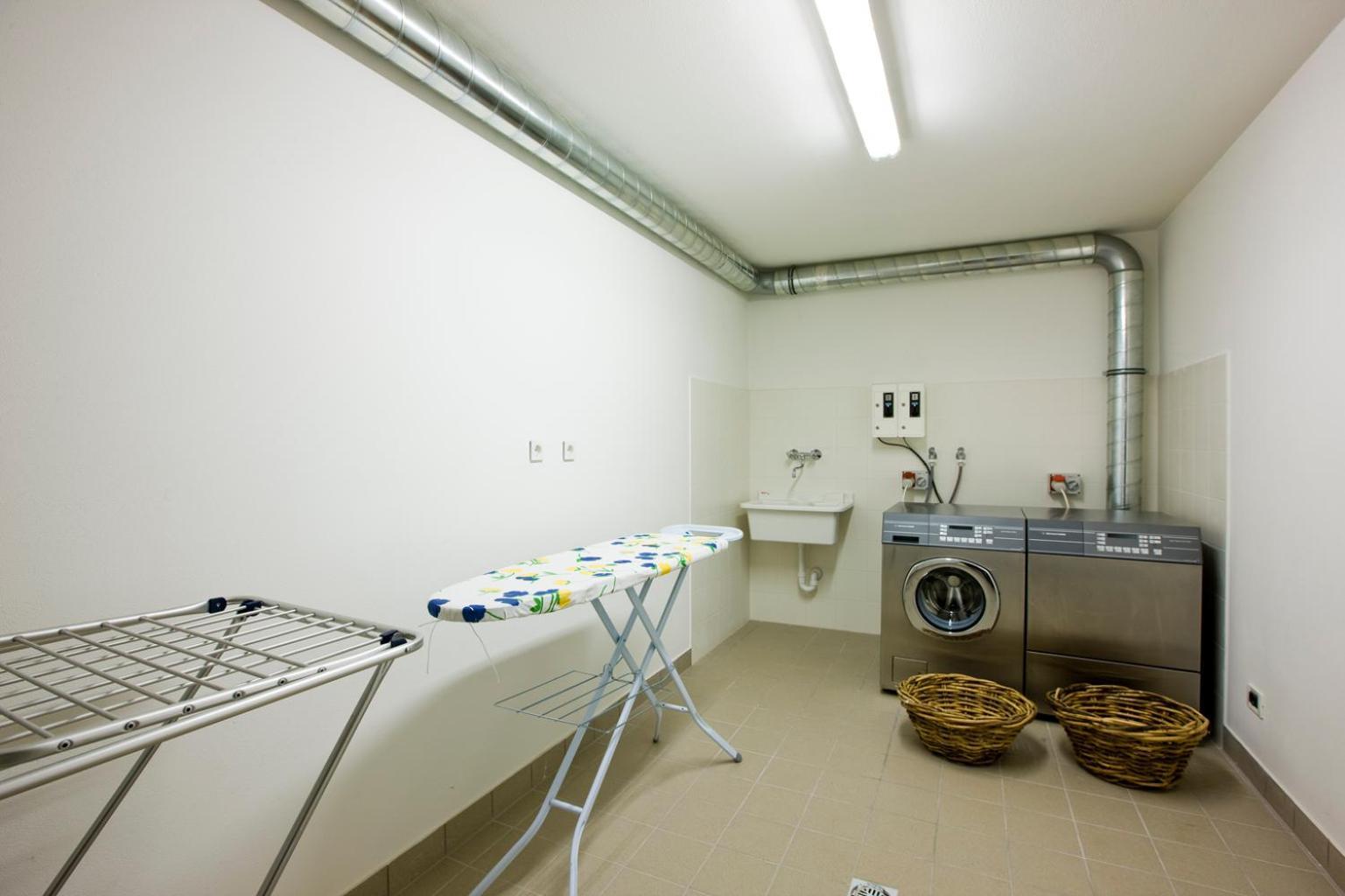 Piculin Alpin Apartments San Martino in Badia Exterior photo